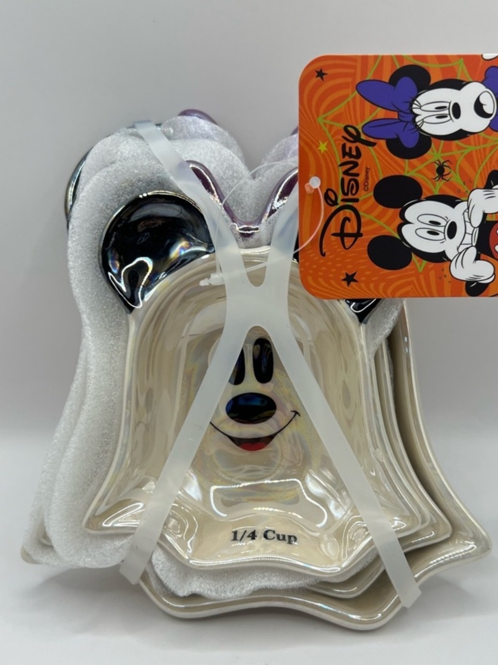 Disney Halloween Mickey & Minnie Ghost Ceramic Measuring Cups 4 Iridescent NWT